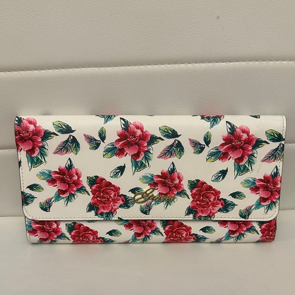 Guess White Floral Wallet